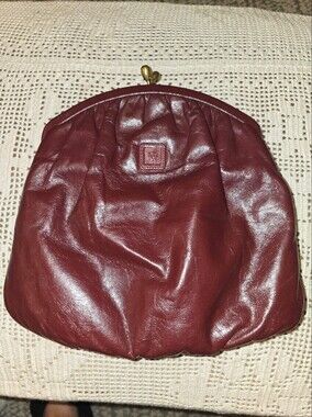 Vintage Anne Klein Women's Leather Shoulder Bag in Deep Burgundy